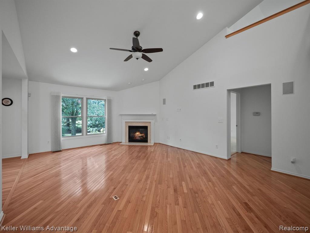 29157 Hemingway Drive Novi, MI 48377 - Photo 7 of 42