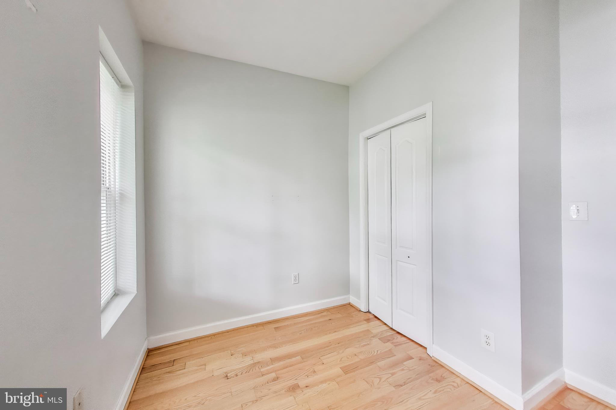 1327 1st Street Northwest Washington, DC 20001 - Photo 14 of 18 a view of an empty room