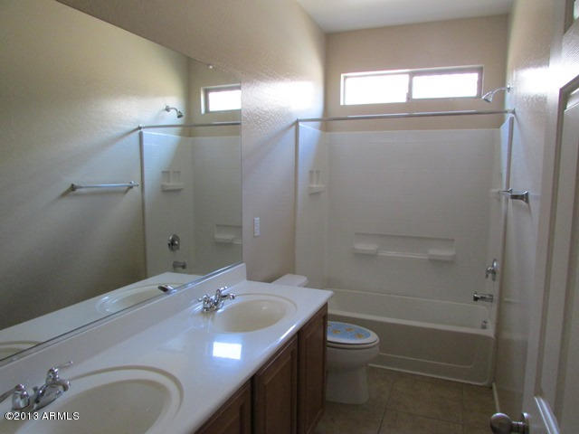 5343 West Fremont Road Laveen, AZ 85339 - Photo 12 of 16 Master bath