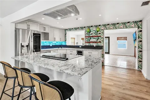 $399,000 | 3510 4th Avenue West, Bradenton, FL 34205