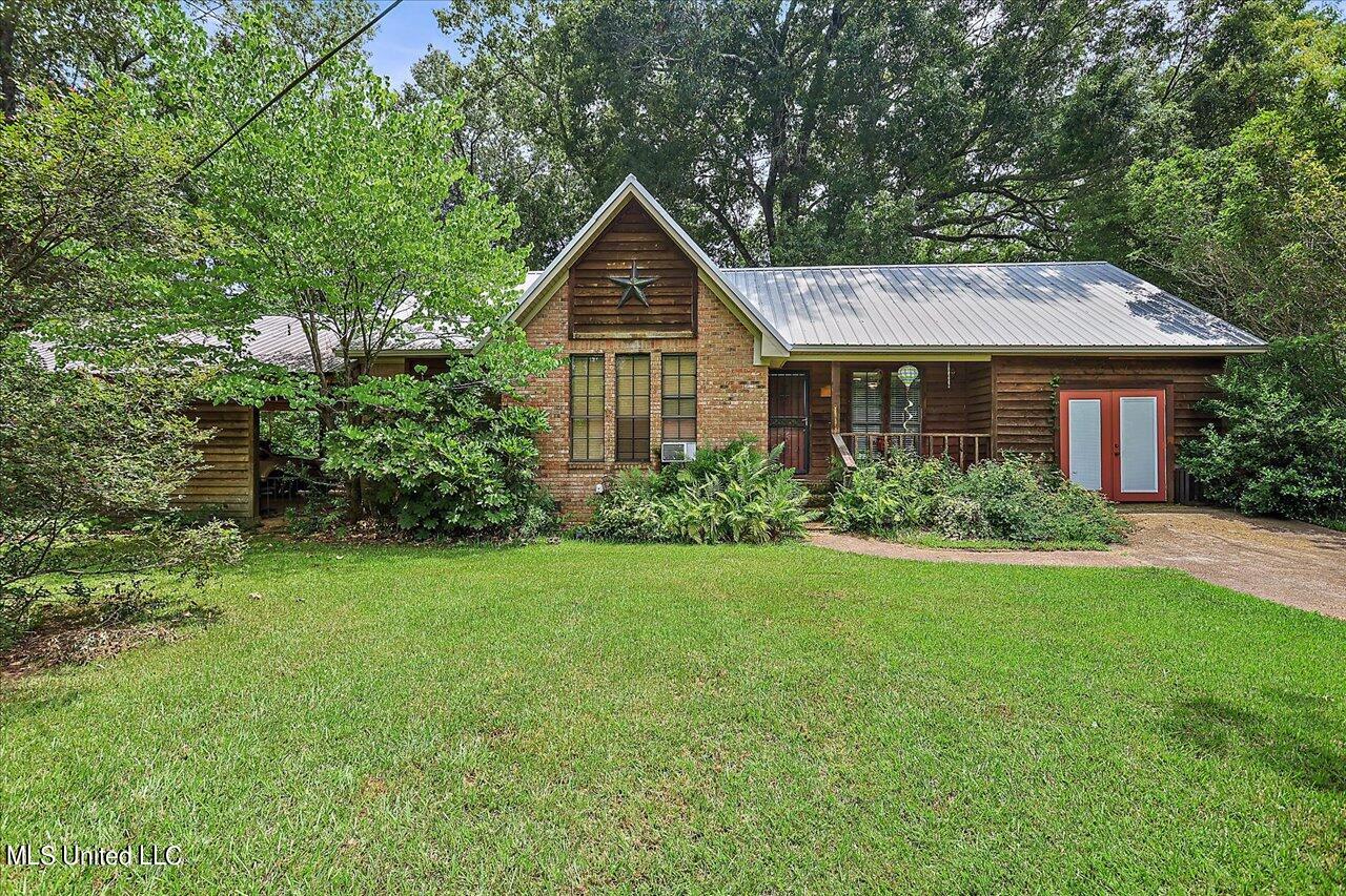 217 Stokes Robertson Road Jackson, MS 39212 - Photo 2 of 84 01-217 Stokes Robertson Rd