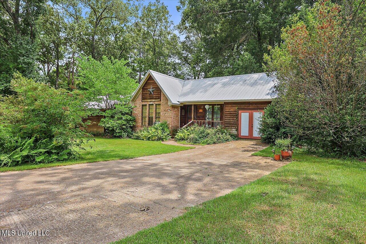 217 Stokes Robertson Road Jackson, MS 39212 - Photo 3 of 84 03-217 Stokes Robertson Rd