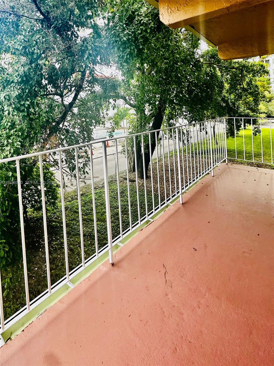 8101 Southwest 73rd Avenue, Unit 28 Miami, FL 33143 - Photo 16 of 21 a view of a fence
