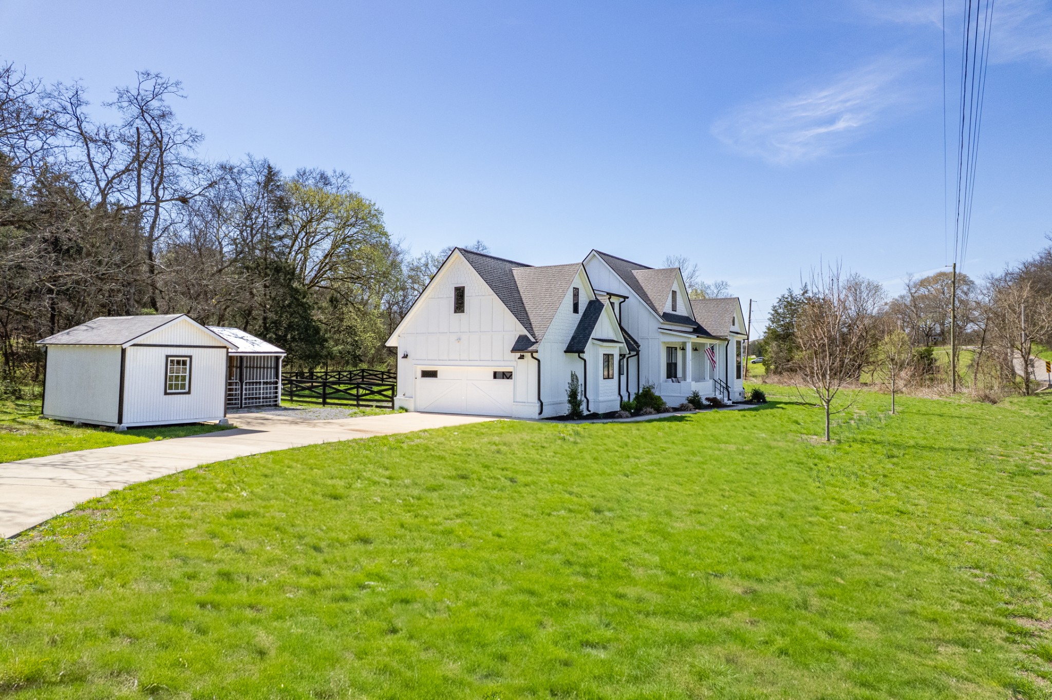 4770 Delina Road Cornersville, TN 37047 - Photo 53 of 71 a front view of a house with yard and green space