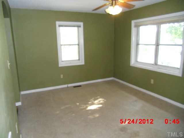 756 Cheves Road Zebulon, NC 27597 - Photo 5 of 12 Gallery Image 5