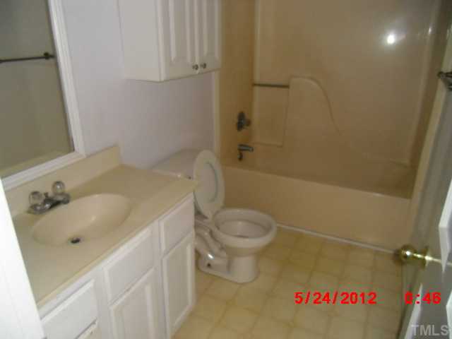 756 Cheves Road Zebulon, NC 27597 - Photo 8 of 12 Gallery Image 8
