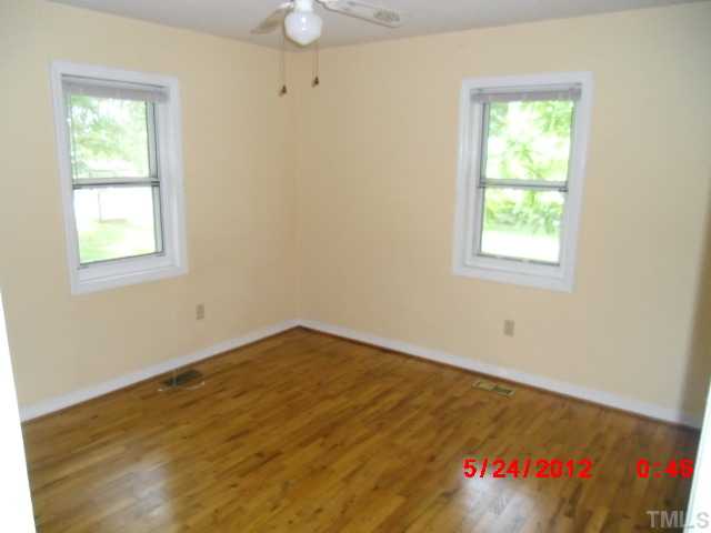 756 Cheves Road Zebulon, NC 27597 - Photo 9 of 12 Gallery Image 9
