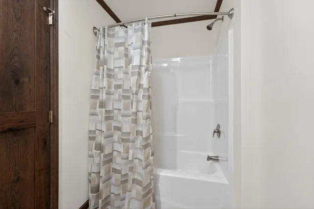 $199,900 | 153 2nd Street Southwest, Henriette, MN 55036