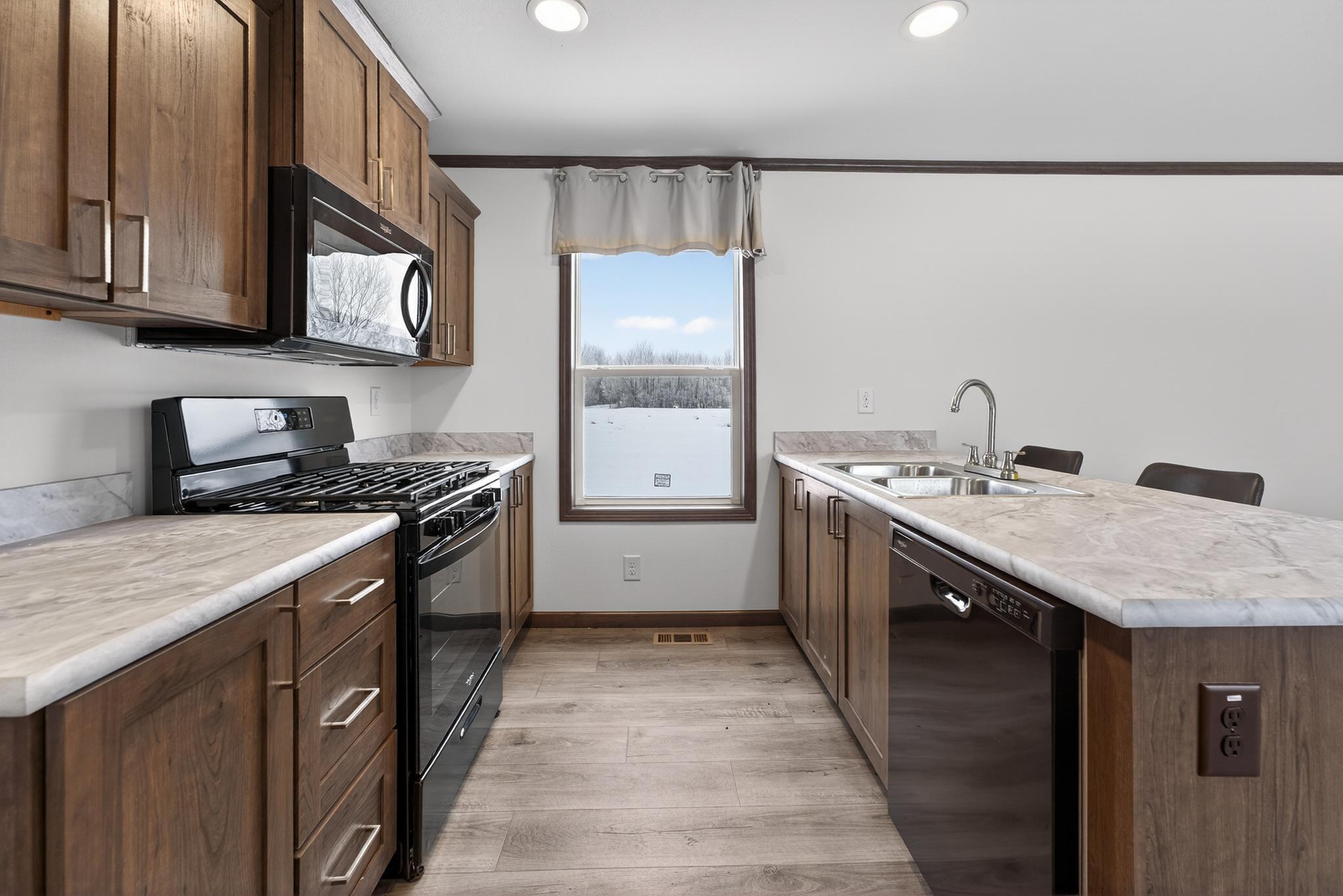 153 2nd Street Southwest Henriette, MN 55036 - Photo 8 of 30