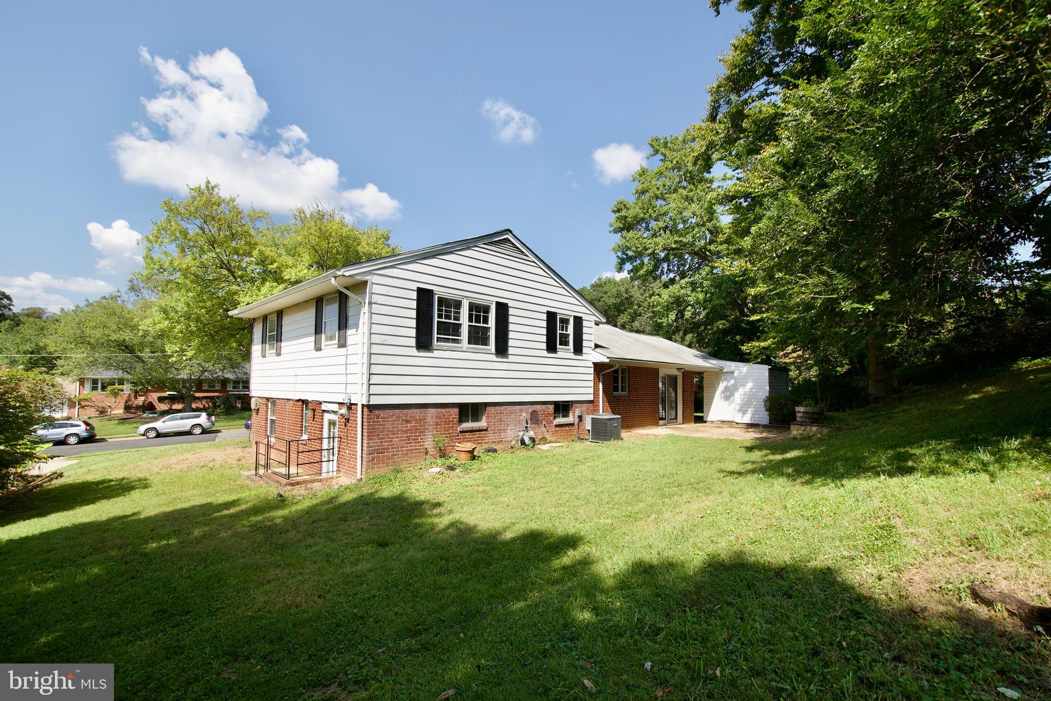 5311 Juxon Place Springfield, VA 22151 - Photo 39 of 47