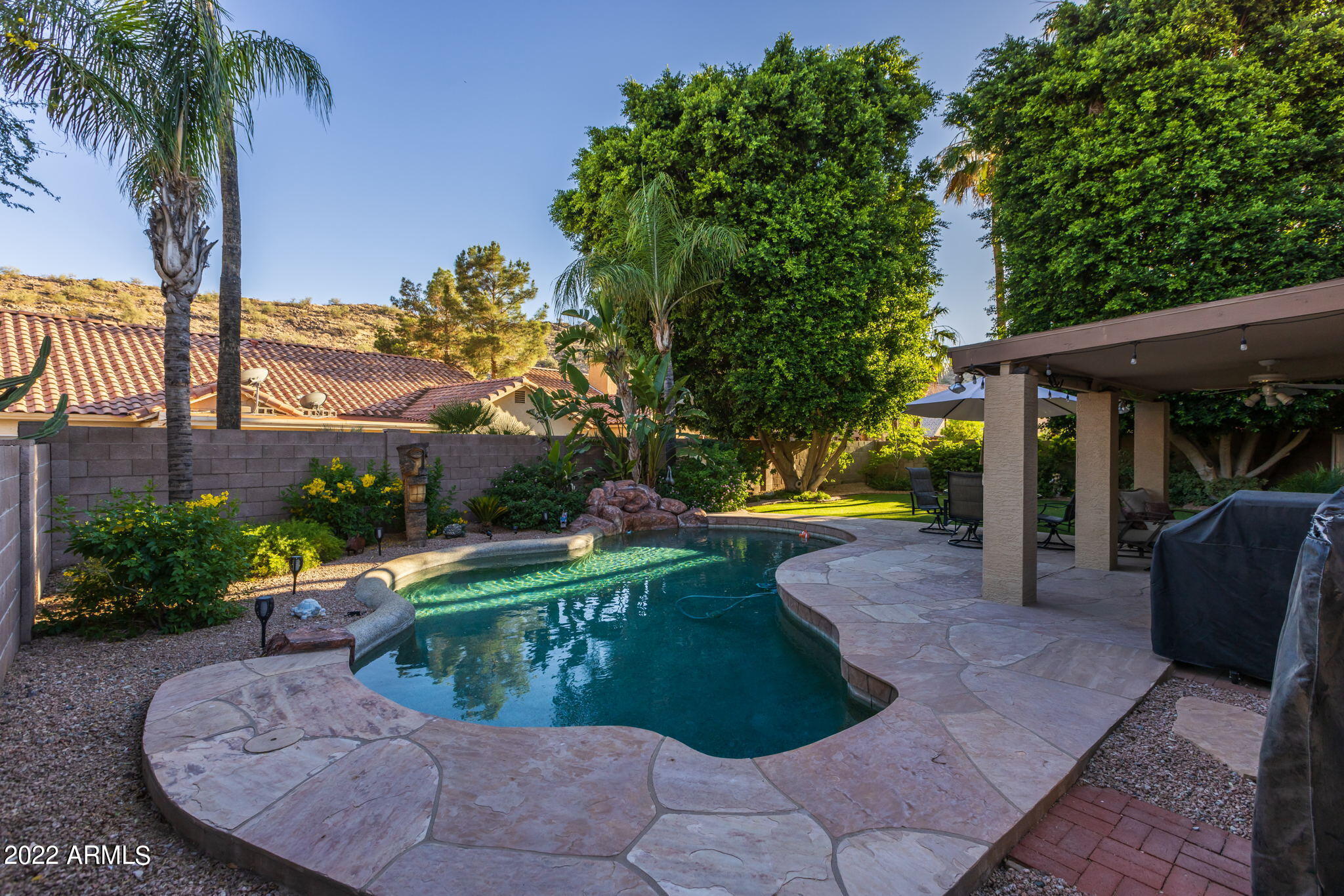 2639 East Amber Ridge Way Phoenix, AZ 85048 - Photo 42 of 47 46-web-or-mls-2639 E Amber Ridge Way, Ph