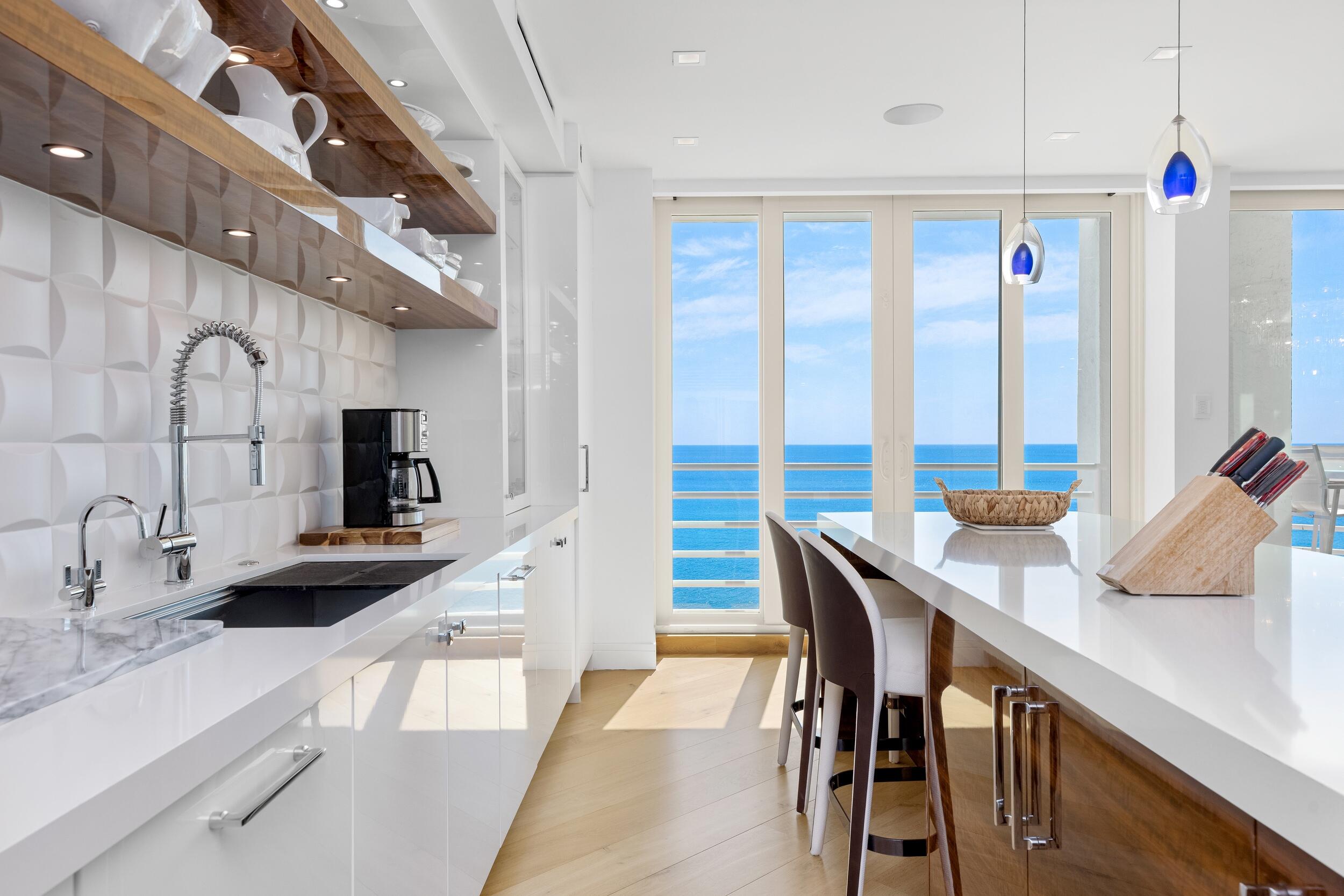 800 South Ocean Boulevard, Unit PH4 Boca Raton, FL 33432 - Photo 13 of 62 Kitchen