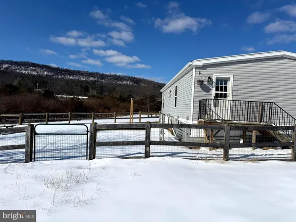 $238,244 | 29 Cooper Mountain View Drive, Augusta, WV 26704