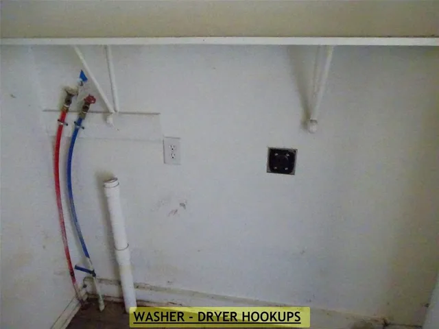 $70,000 | 1921 Ave O, Anson, TX 79501