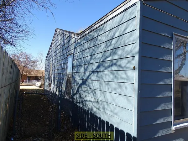 $70,000 | 1921 Ave O, Anson, TX 79501