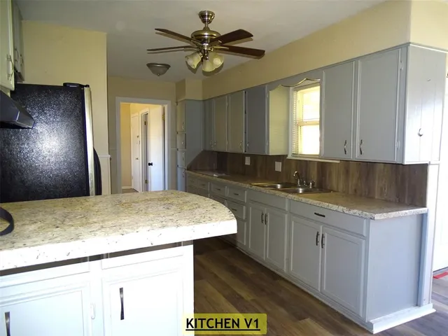 $70,000 | 1921 Ave O, Anson, TX 79501