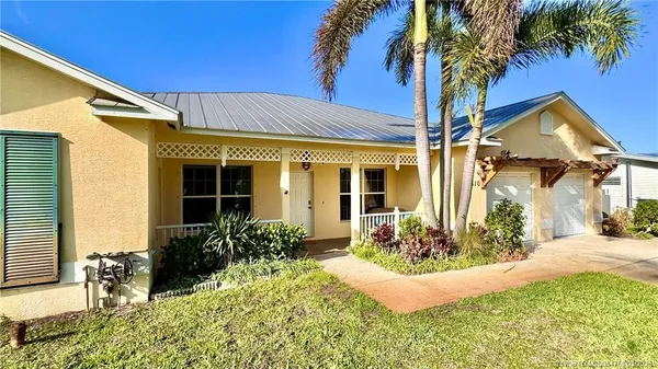 $5,500 | 510 Southwest South Carolina Drive, Stuart, FL 34994