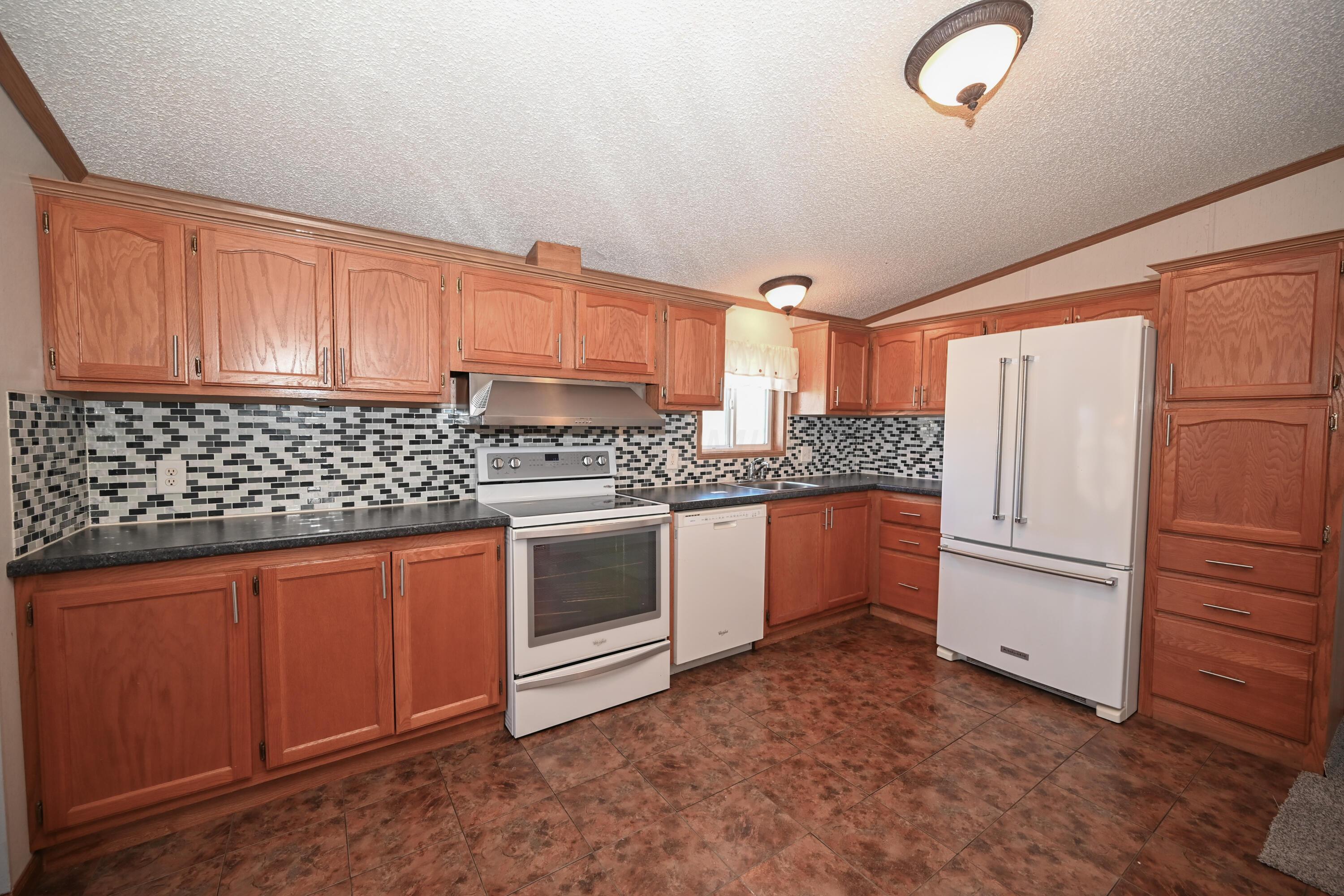 3967 Decliff-Big Island Road Marion, OH 43302 - Photo 9 of 47 DSC_6422