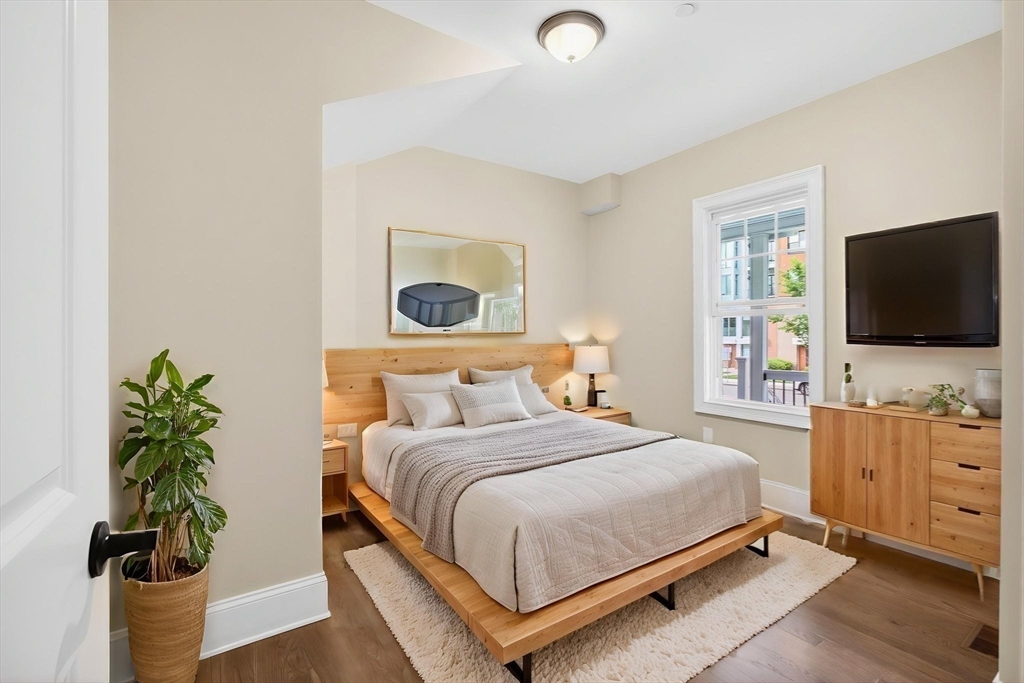 152 Washington Street, Unit 1 Boston, MA 02135 - Photo 11 of 21