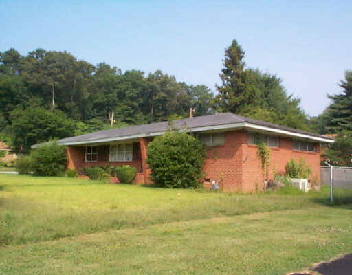 1201 Shallowford Road Chattanooga, TN 37411 - Photo 1 of 1 Primary Photo