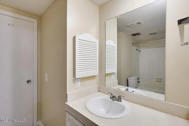 $158,000 | 4692 Nordell Drive, Jackson, MS 39206