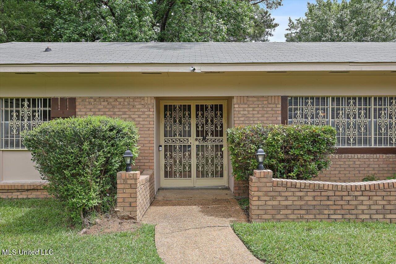 4692 Nordell Drive Jackson, MS 39206 - Photo 3 of 25 03-4692 Nordell Dr