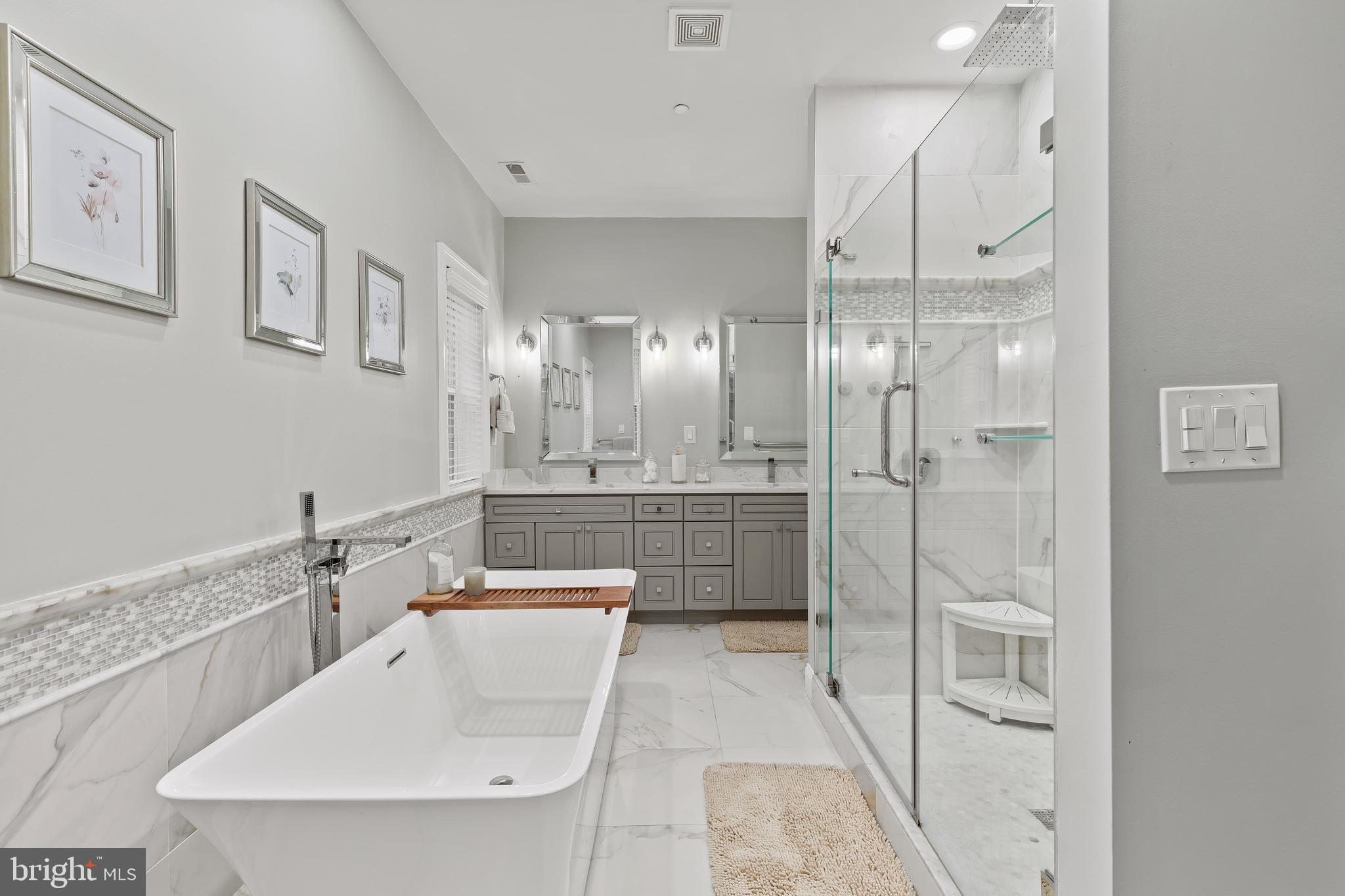 962 Old Annapolis Neck Road Annapolis, MD 21403 - Photo 18 of 54 Primary Bathroom