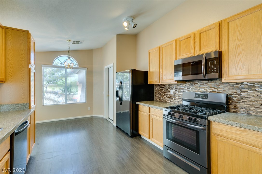 2105 Hidden Ranch Terrace Henderson, NV 89052 - Photo 23 of 43