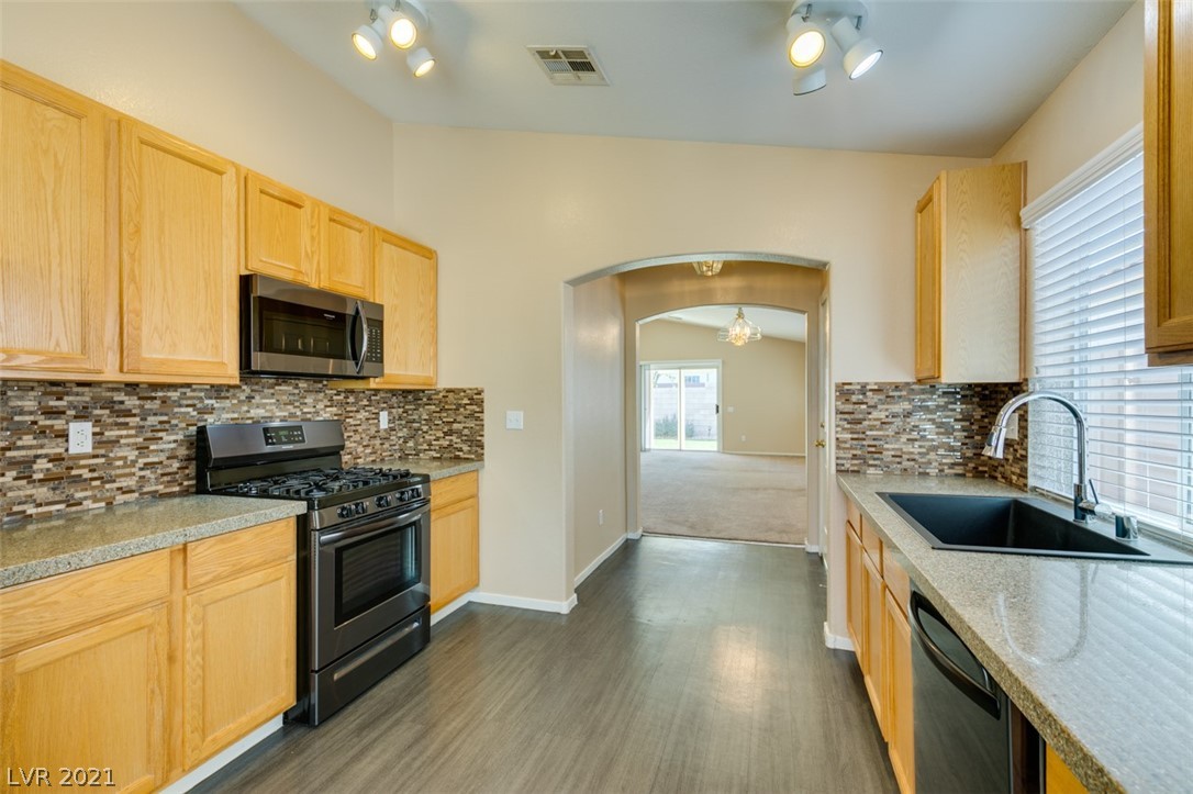 2105 Hidden Ranch Terrace Henderson, NV 89052 - Photo 28 of 43