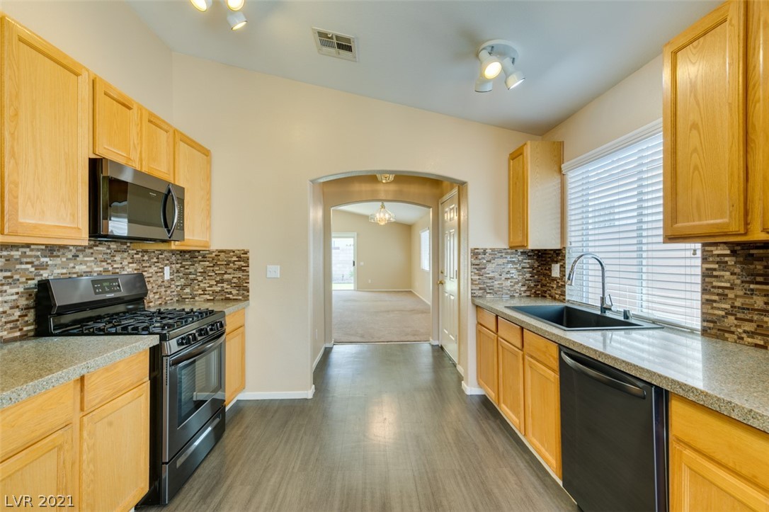 2105 Hidden Ranch Terrace Henderson, NV 89052 - Photo 29 of 43