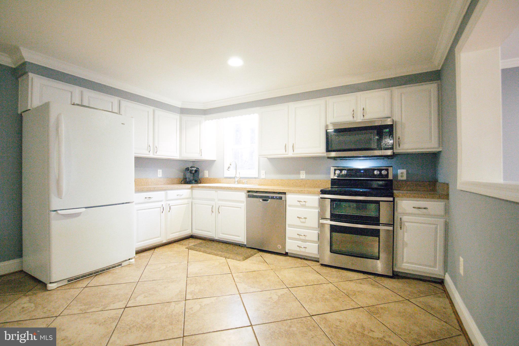 942 Grace Road Huntingtown, MD 20639 - Photo 14 of 38