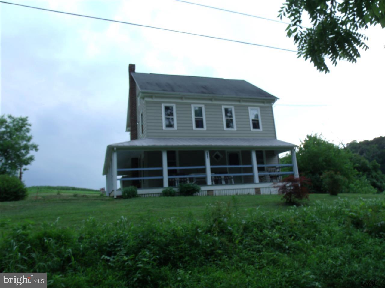 796 Mill Road Spring Grove, PA 17362 - Photo 2 of 20