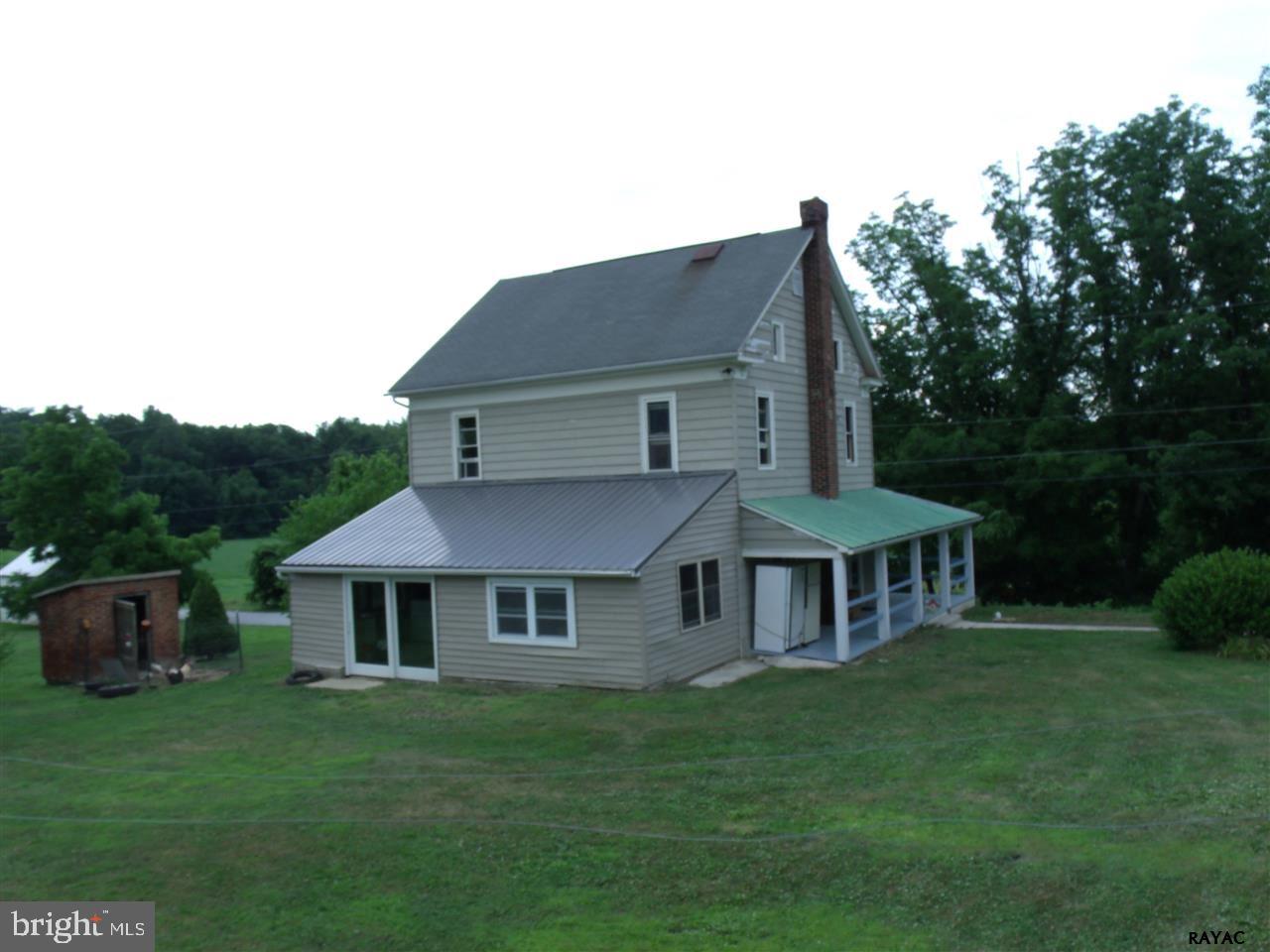 796 Mill Road Spring Grove, PA 17362 - Photo 4 of 20
