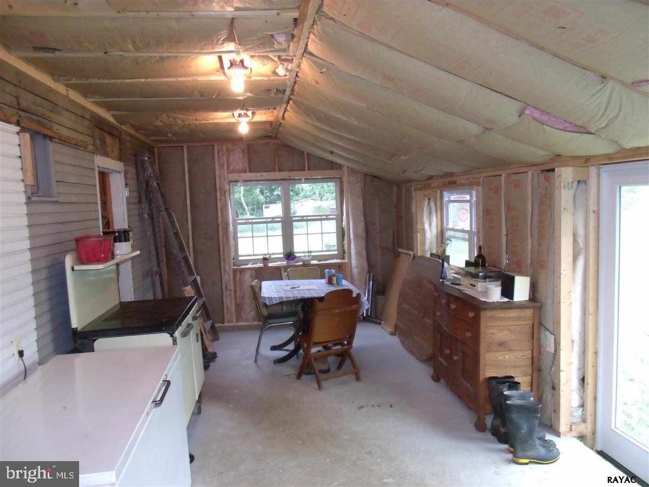 796 Mill Road Spring Grove, PA 17362 - Photo 9 of 20