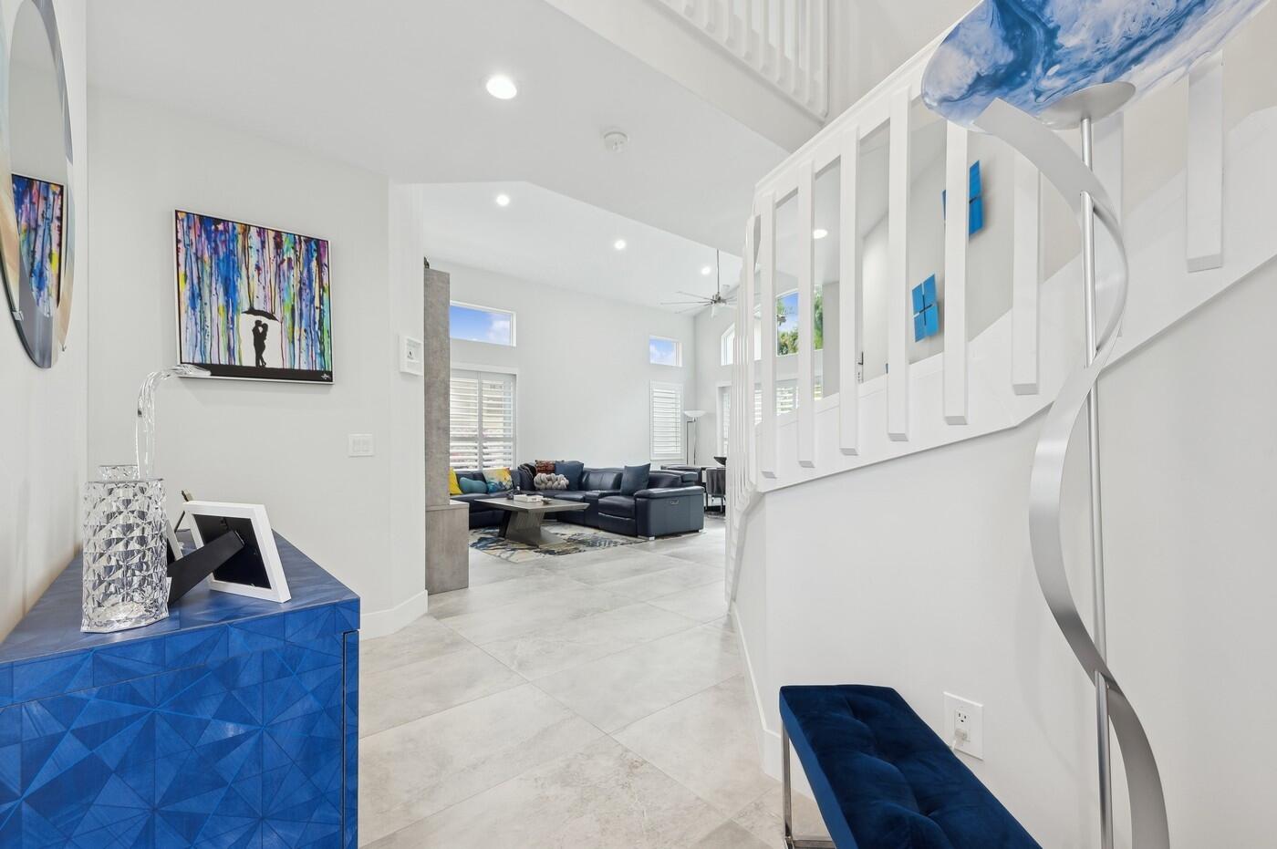 2558 Northwest 52nd Street Boca Raton, FL 33496 - Photo 4 of 27 Entryway View