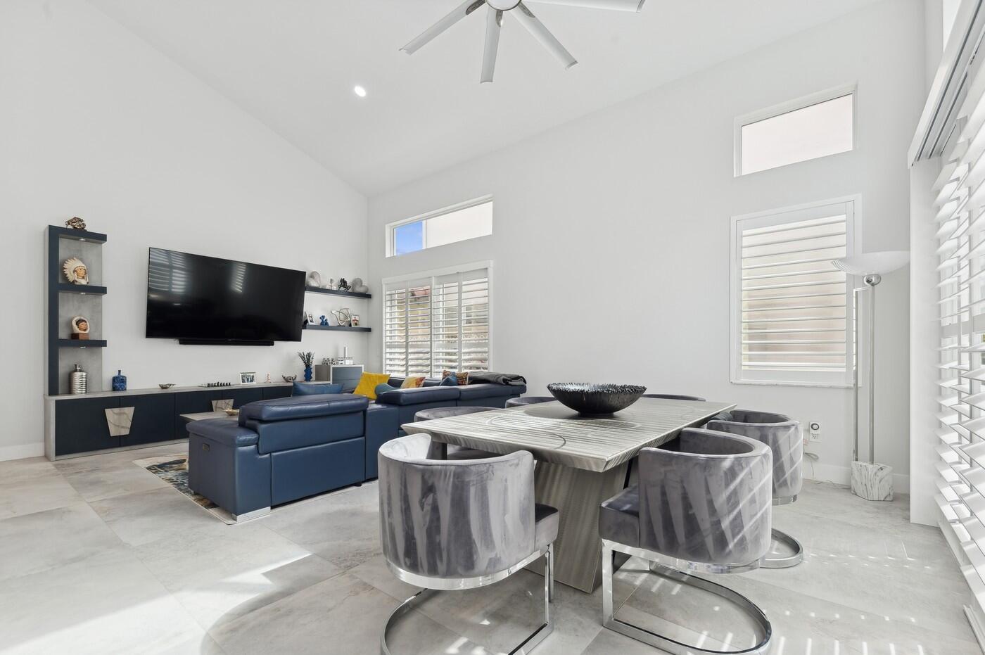 2558 Northwest 52nd Street Boca Raton, FL 33496 - Photo 7 of 27 Dining Area