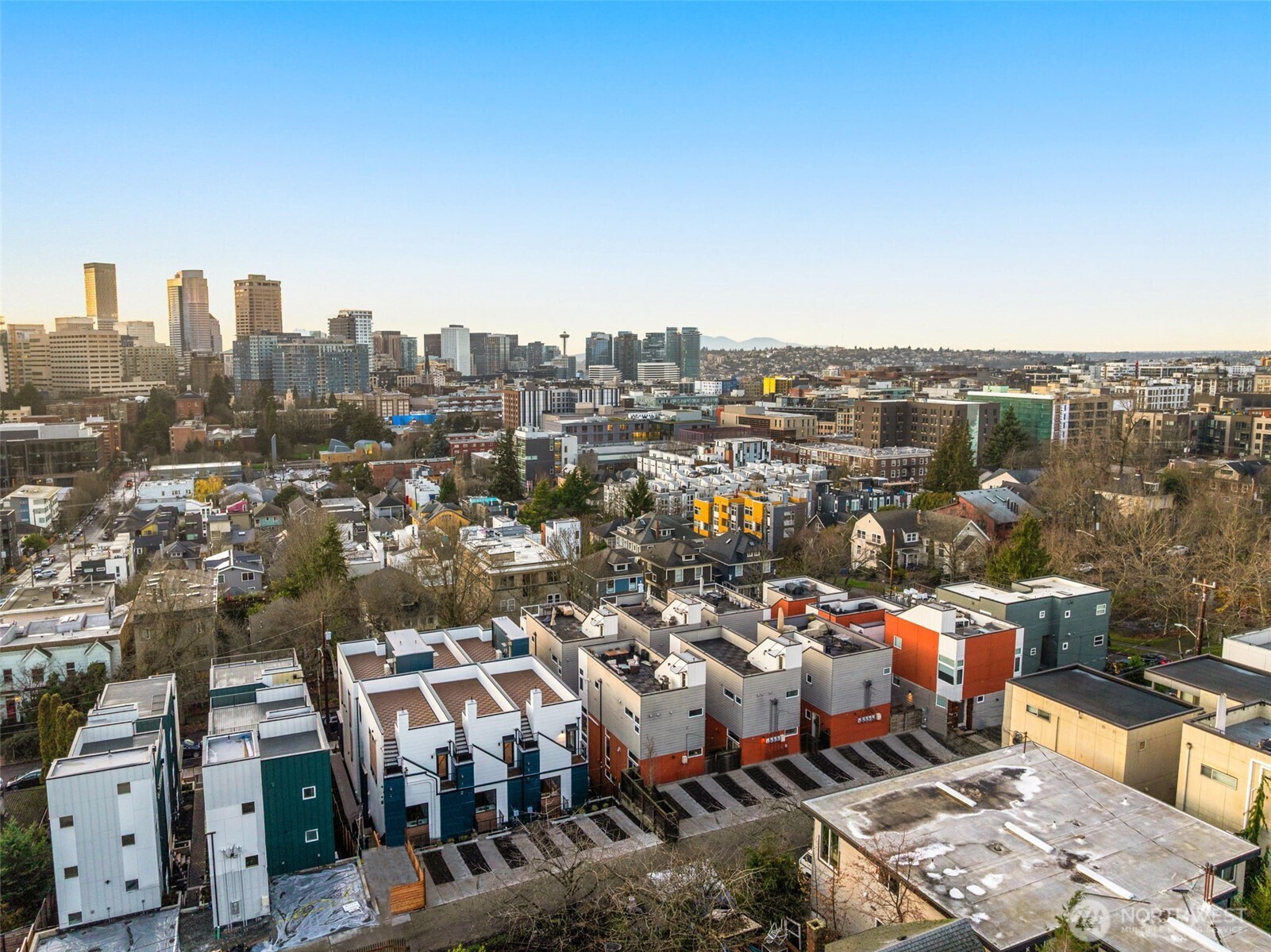 914 A 15th Avenue Seattle, WA 98122 - Photo 30 of 35 a view of city