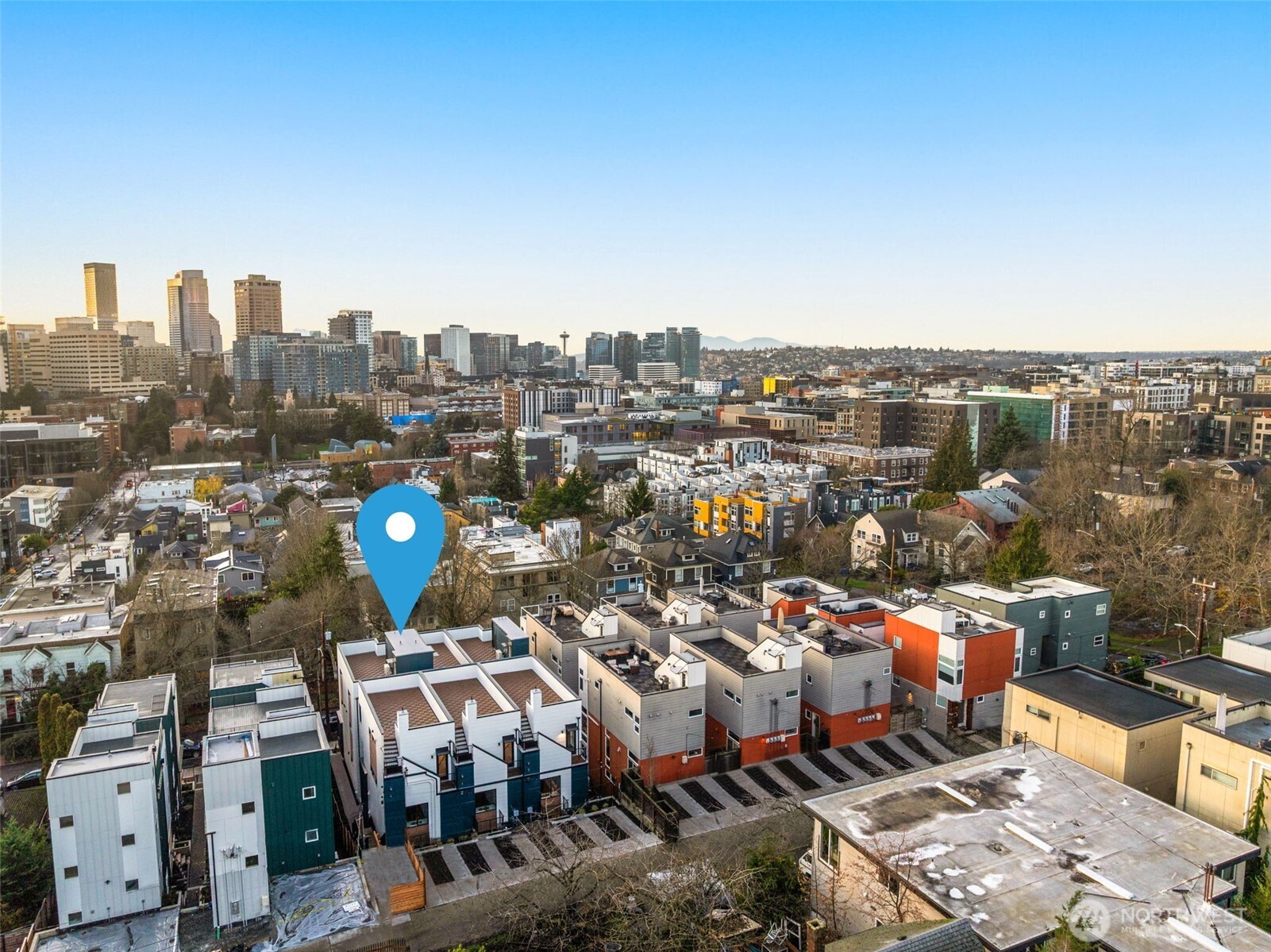 914 A 15th Avenue Seattle, WA 98122 - Photo 31 of 35 a picture of city view