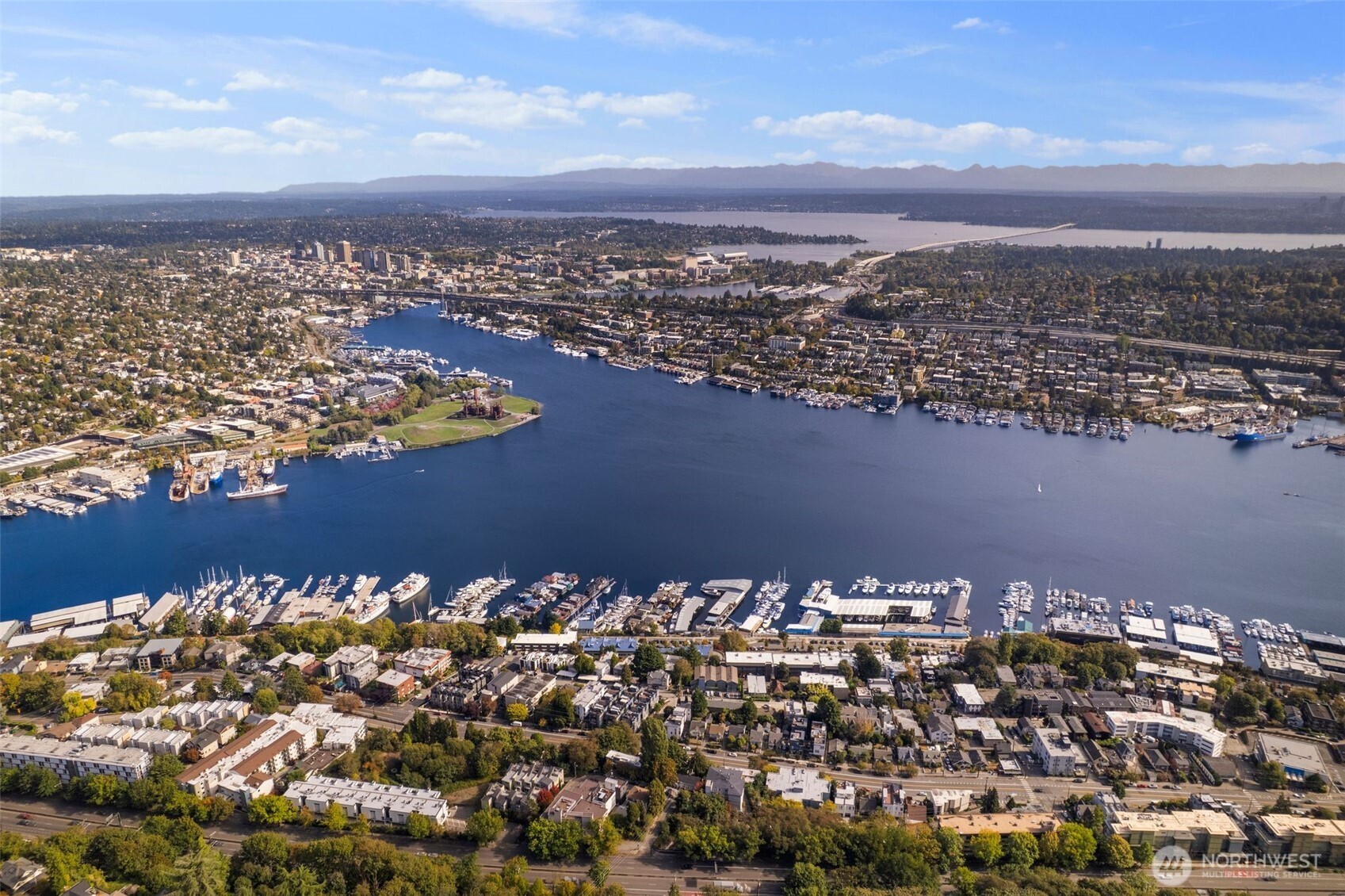 559 McGraw Street, Unit 402 Seattle, WA 98109 - Photo 35 of 39 an aerial view of a city
