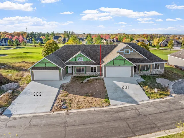 $774,900 | 303 Fairway Meadows Lane, Sheboygan Falls, WI 53085