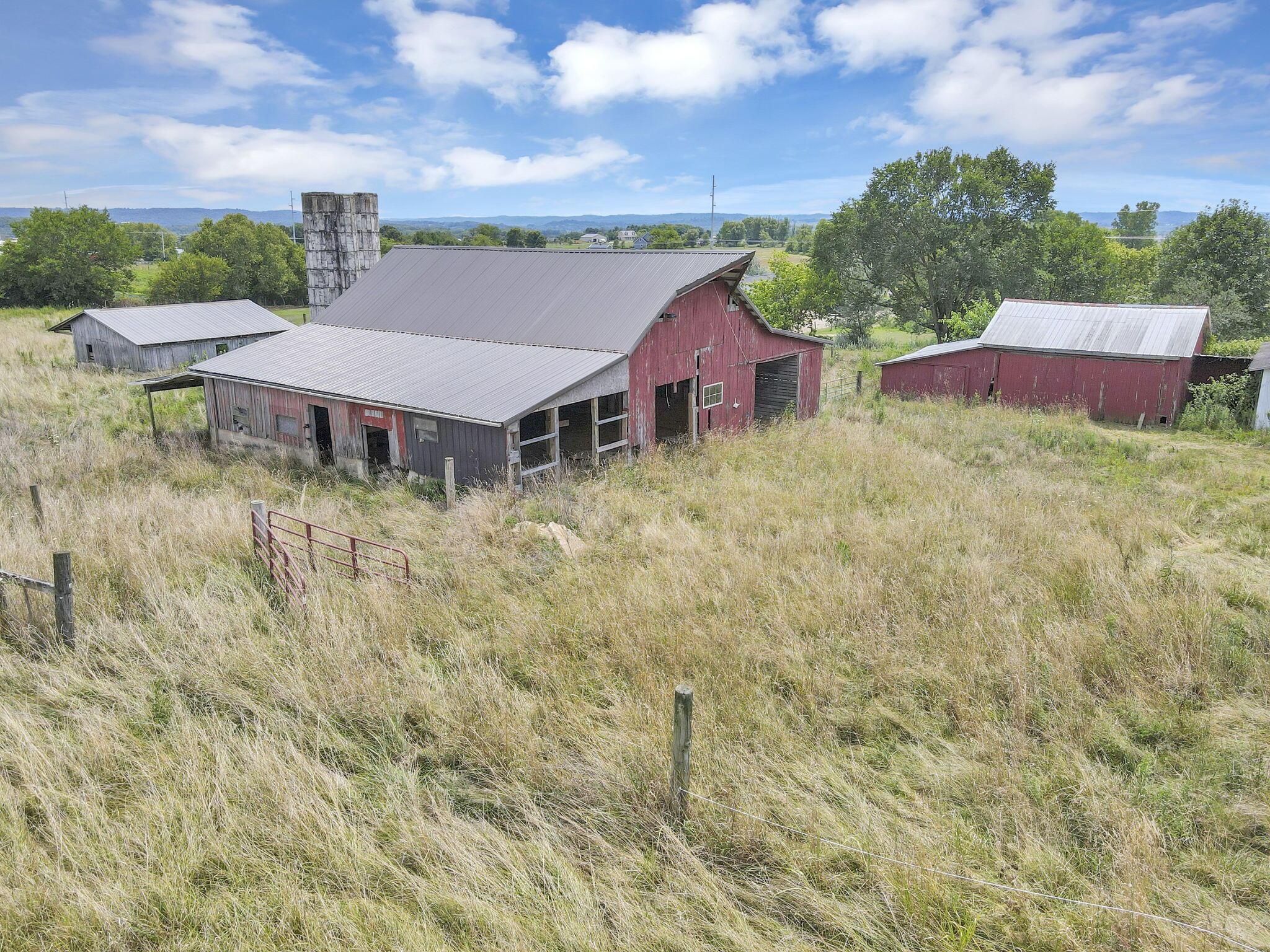 13410 South Perry Road Kingston, OH 45644 - Photo 31 of 54 52-web-or-mls-dji_fly_20240721_135210_98