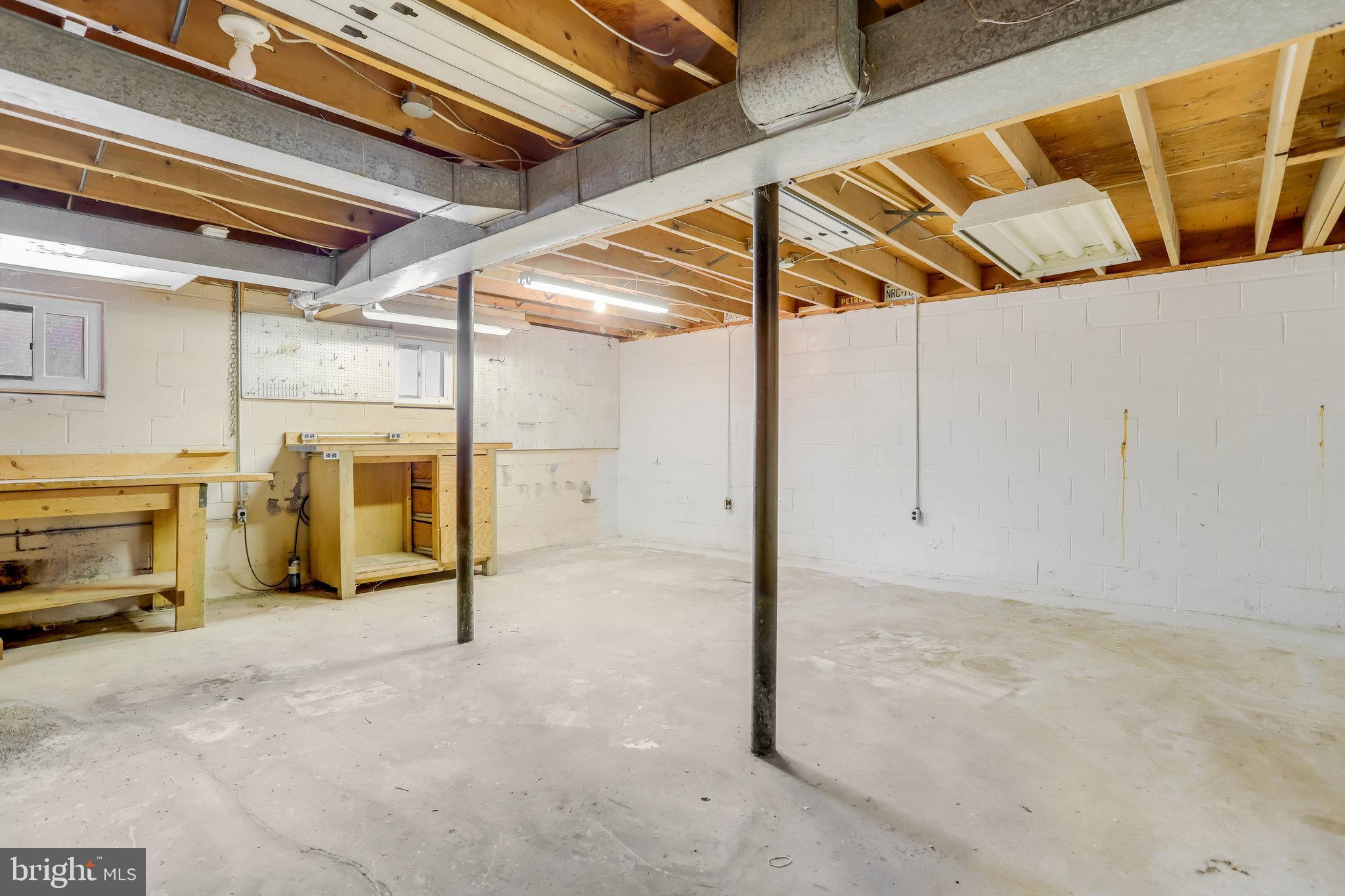 6101 Craft Road Alexandria, VA 22310 - Photo 27 of 29