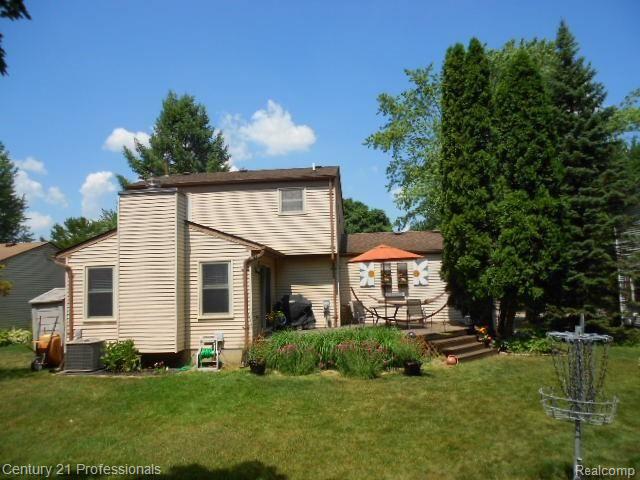 721 Dressler Lane Rochester Hills, MI 48307 - Photo 4 of 23