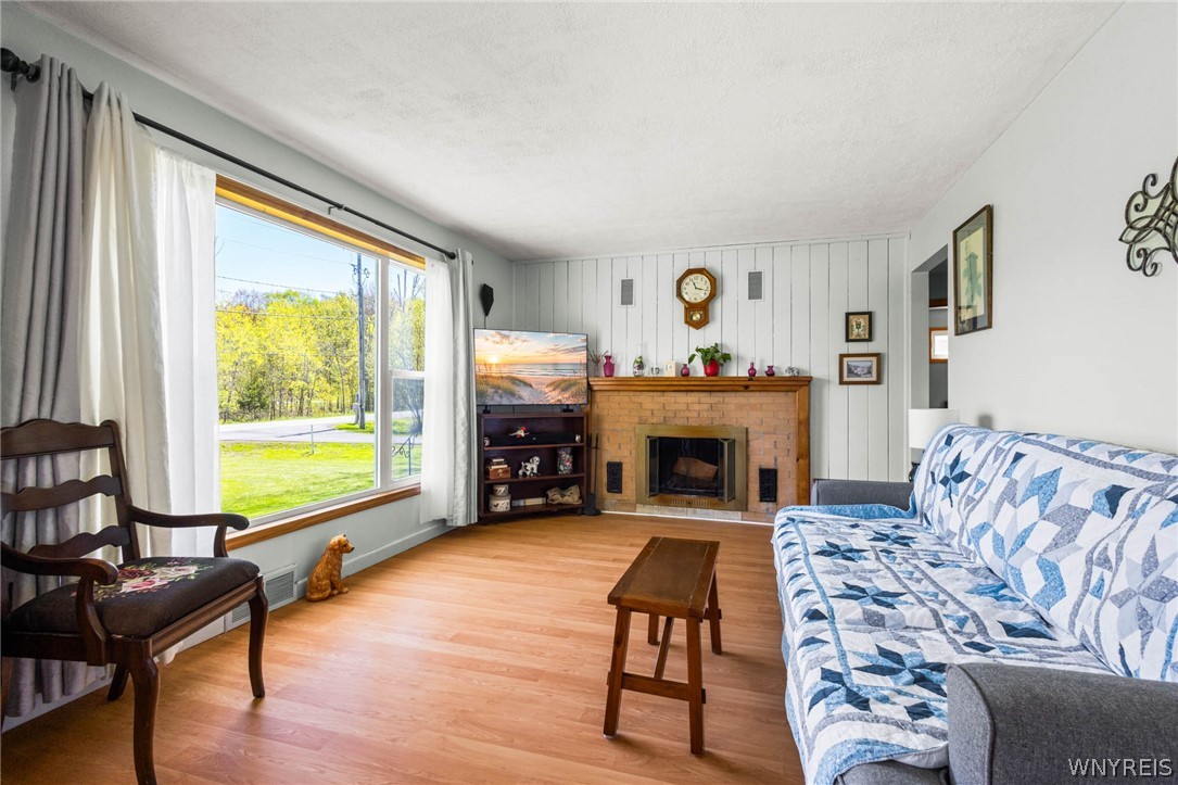 2052 Crittenden Road Alden, NY 14004 - Photo 4 of 25