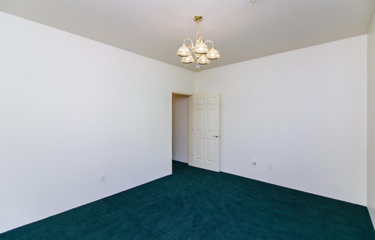4067 Livingston Road Central Point, OR 97502 - Photo 20 of 34 Additional Photo