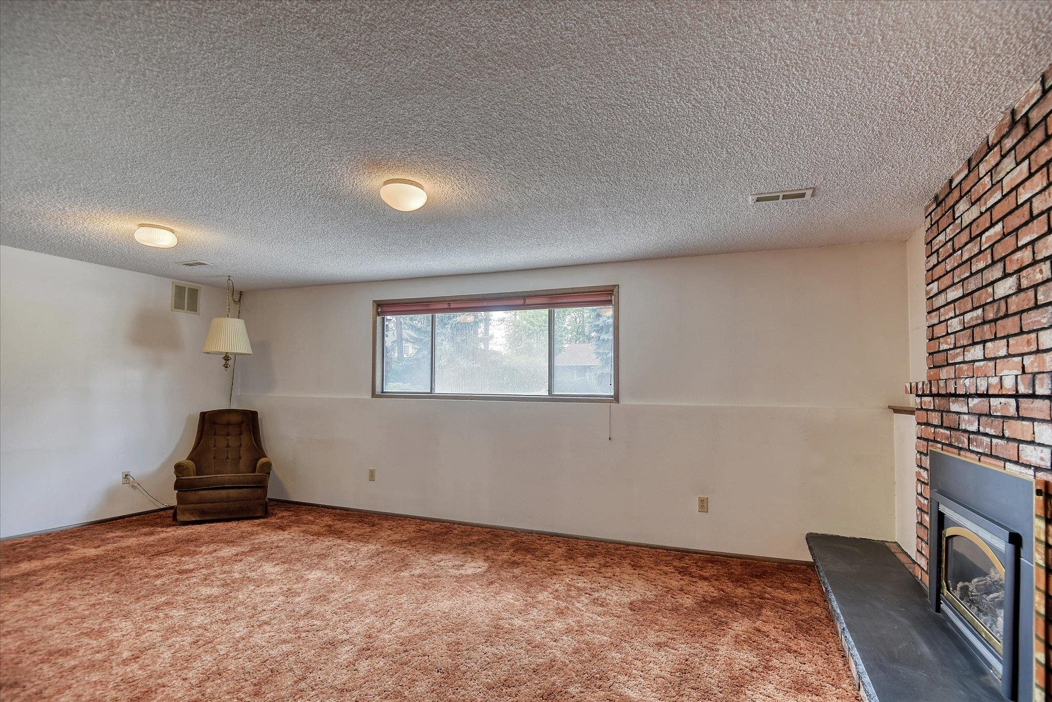 14804 Gleneden Spokane, WA 99208 - Photo 21 of 35