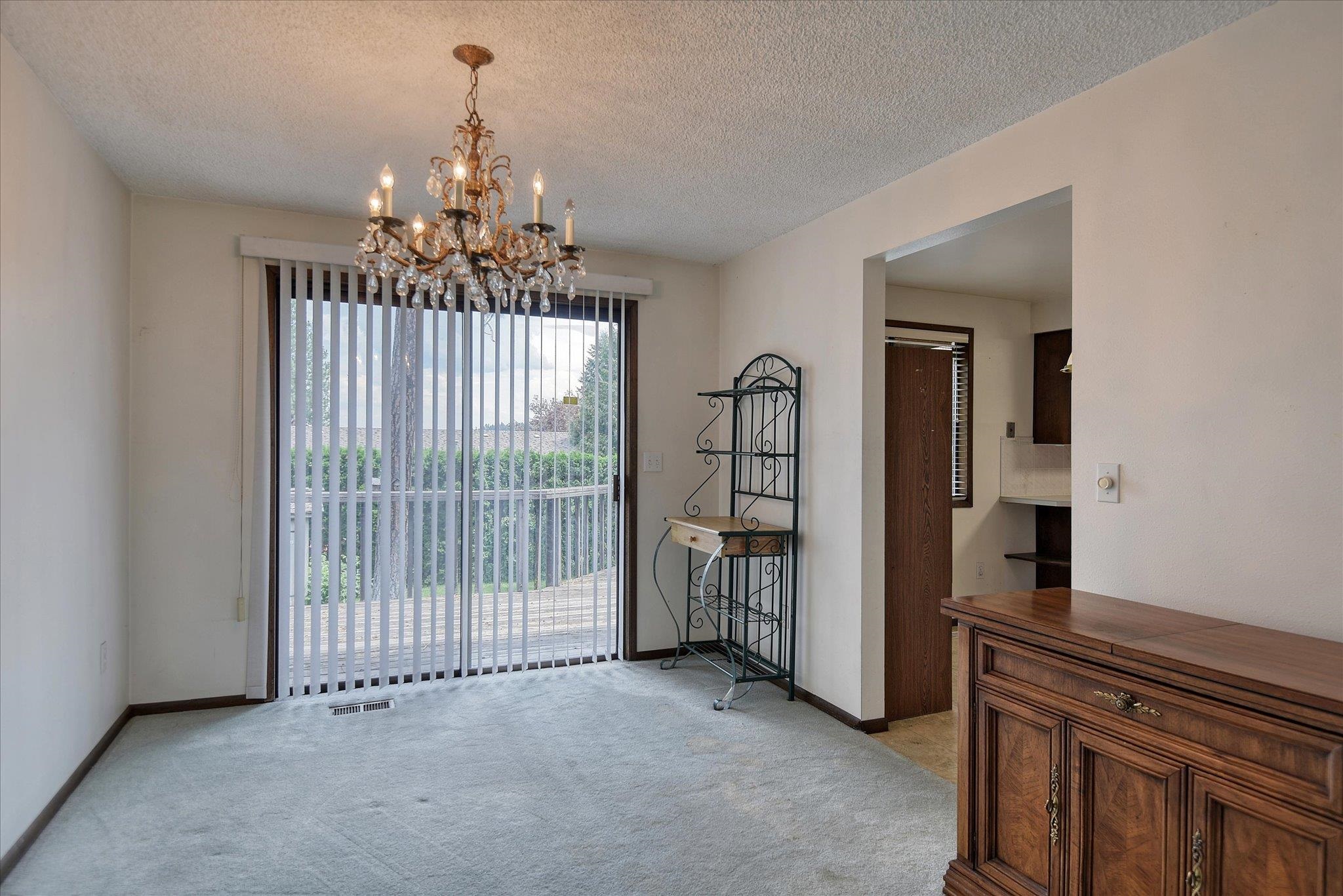 14804 Gleneden Spokane, WA 99208 - Photo 8 of 35
