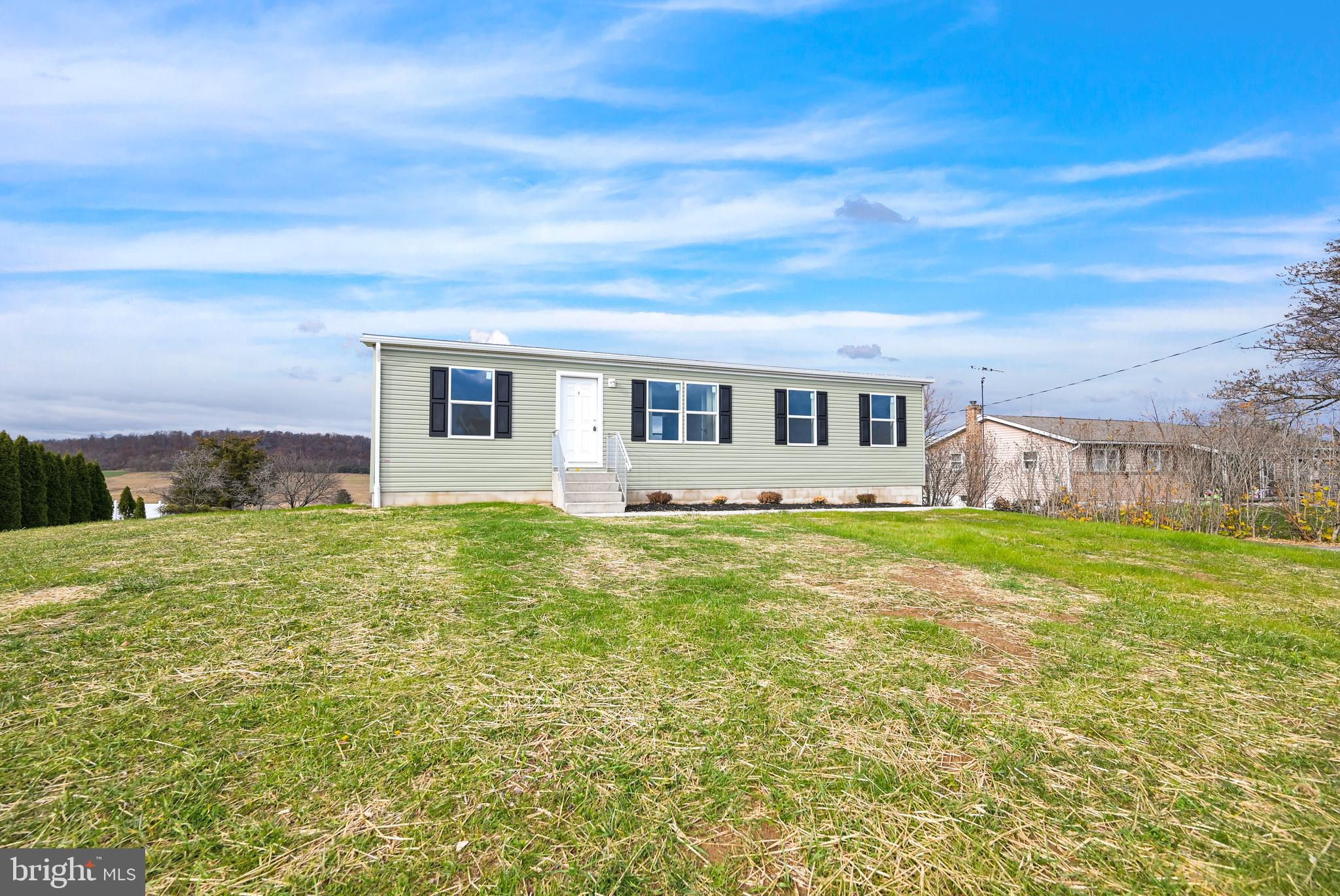 1366 Kbs Road Spring Grove, PA 17362 - Photo 3 of 41