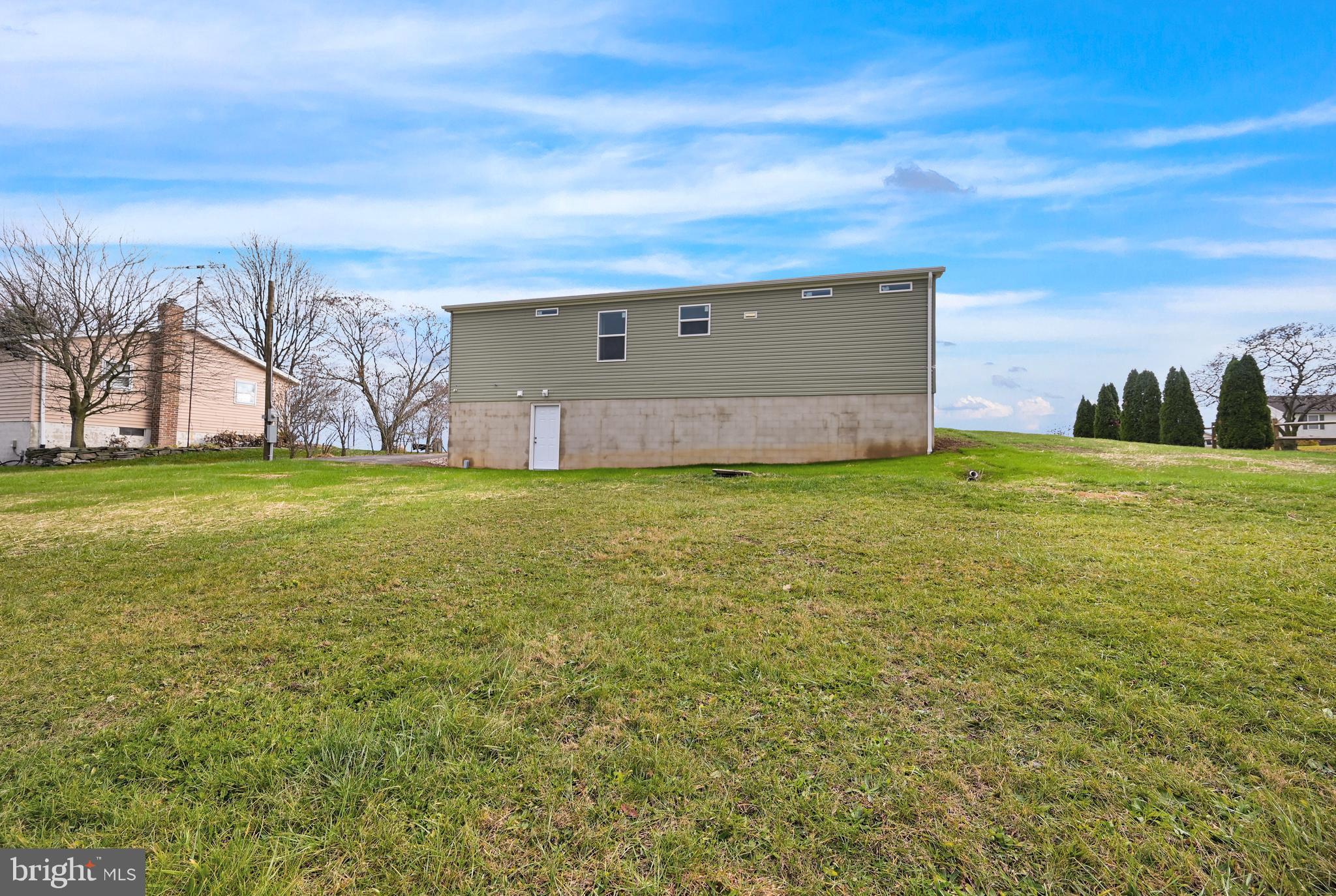 1366 Kbs Road Spring Grove, PA 17362 - Photo 6 of 41