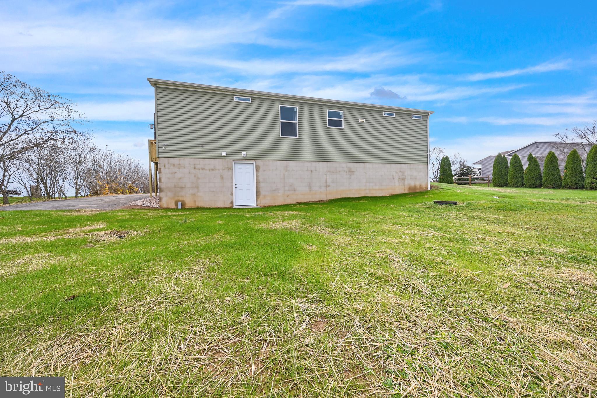 1366 Kbs Road Spring Grove, PA 17362 - Photo 8 of 41